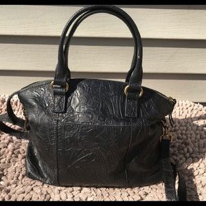 Leather shoulder bag